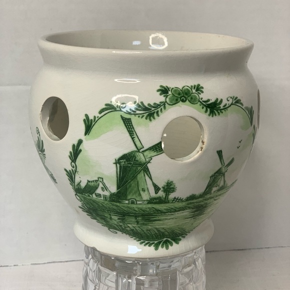 DELFT| Vintage Delft Green Tulip Planter by Brecks - Picture 1 of 11